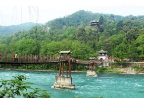 都江堰 青城山一日游