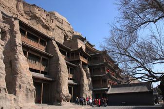 山西太原、大寨、五台山、云冈石窟、平遥古城、常家庄园、壶口瀑布双飞七日游